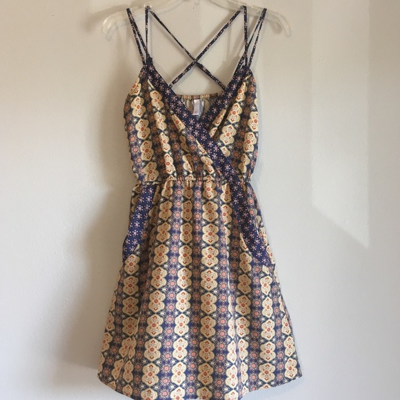 Dresses & Skirts - Strappy Tank Floral Dress Pockets Sleeveless Mini